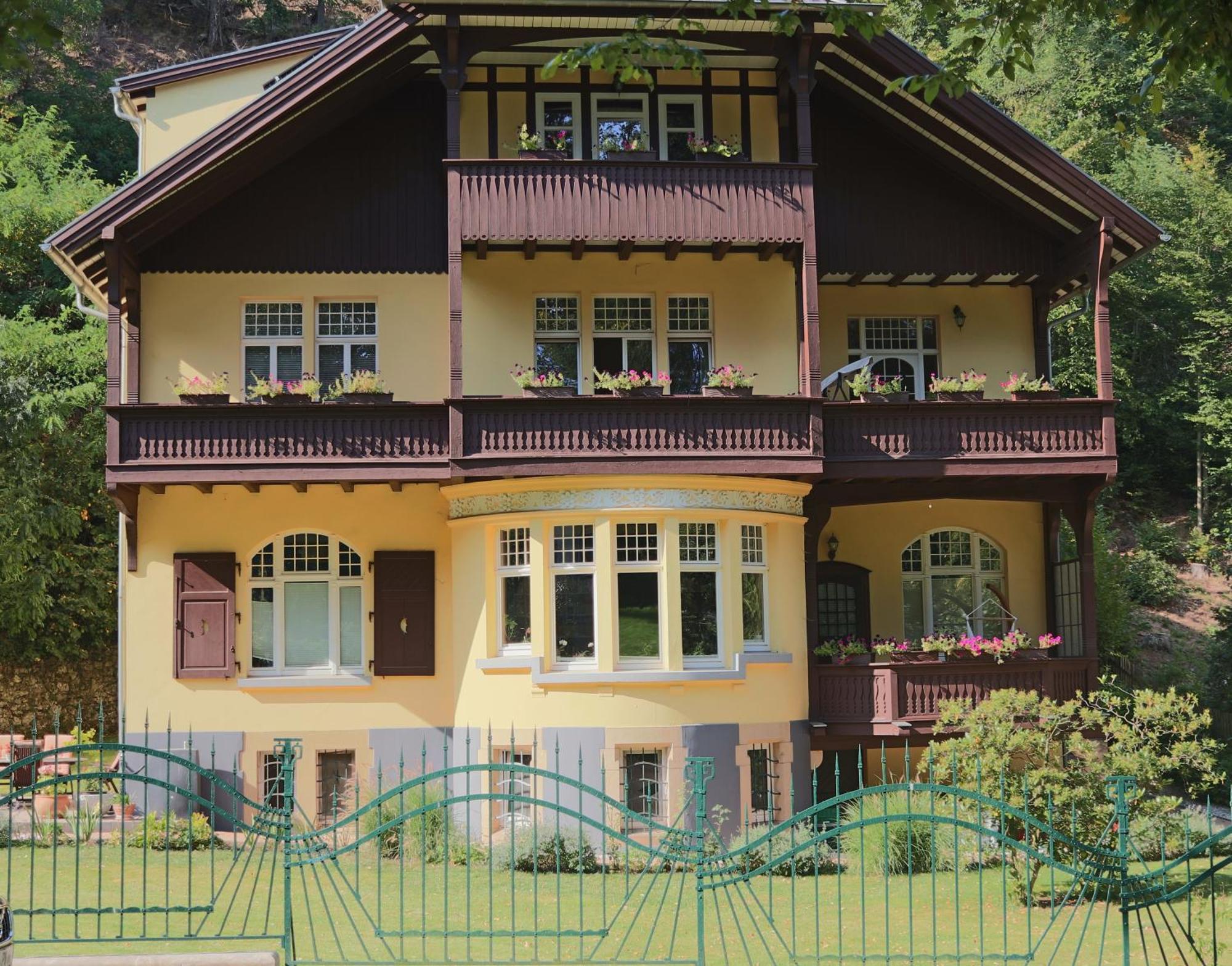 Villa Liliengrund 艾森纳赫 外观 照片